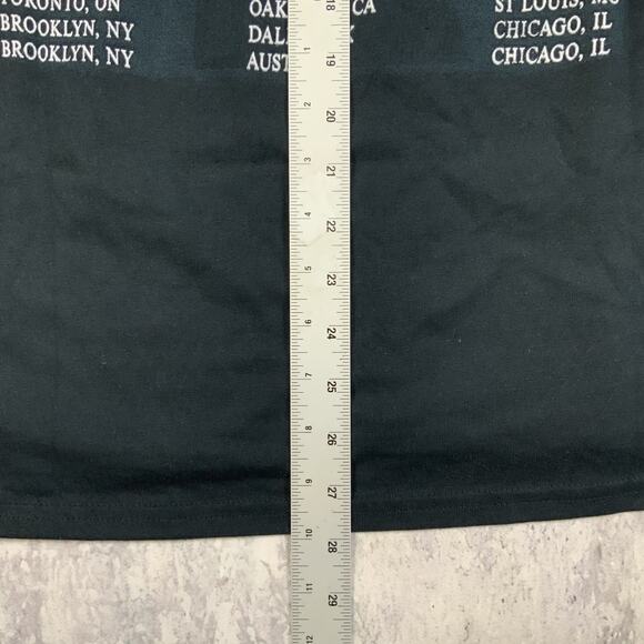 Usher T-Shirt Mens Large Black Past Present Future Tour Merch Graphic Rap Tee - Picture 6 of 7